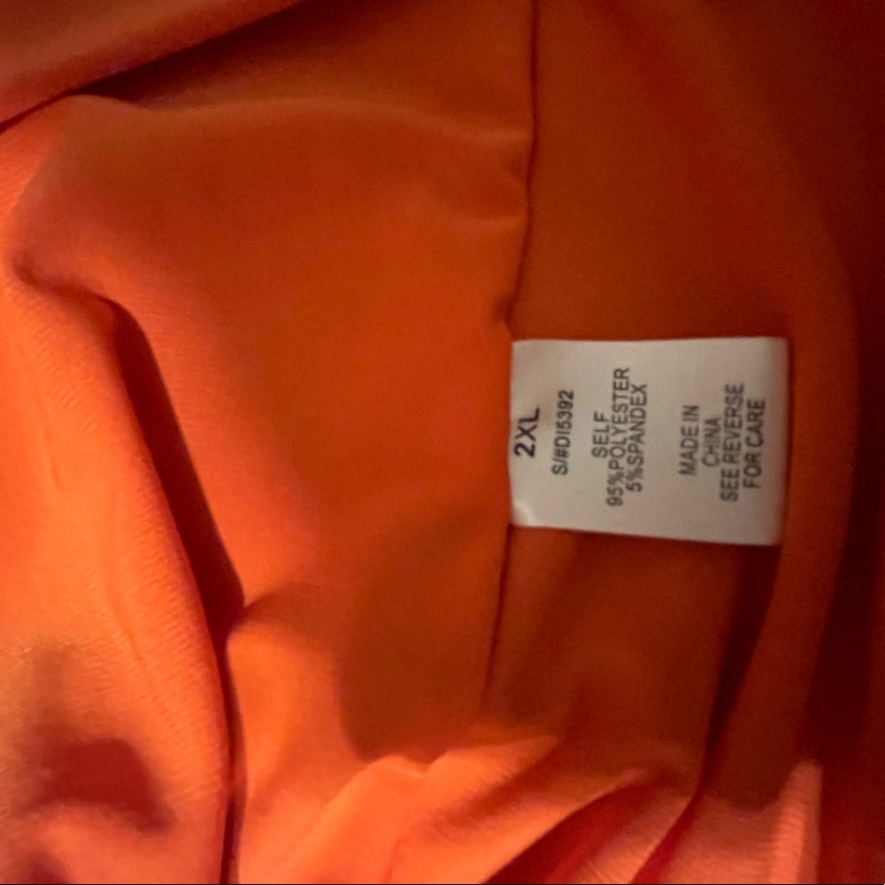 Ruched plus size dress - Picture 4 of 4